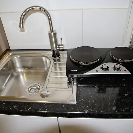 Ensuite With Kitchen Stunning Double-Bed Room In Zone 2 London Exterior photo